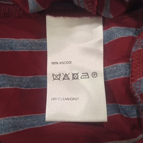 Free People City Girl JumpsuitSize 4 100% viscose. Dry clean only. - Picture 11 of 12